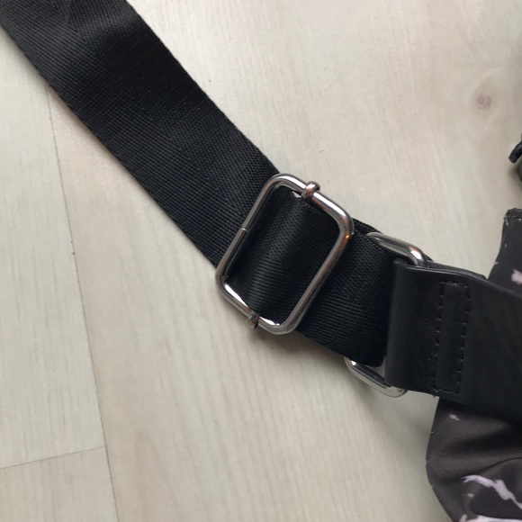 Backpack - Picture 5 of 5